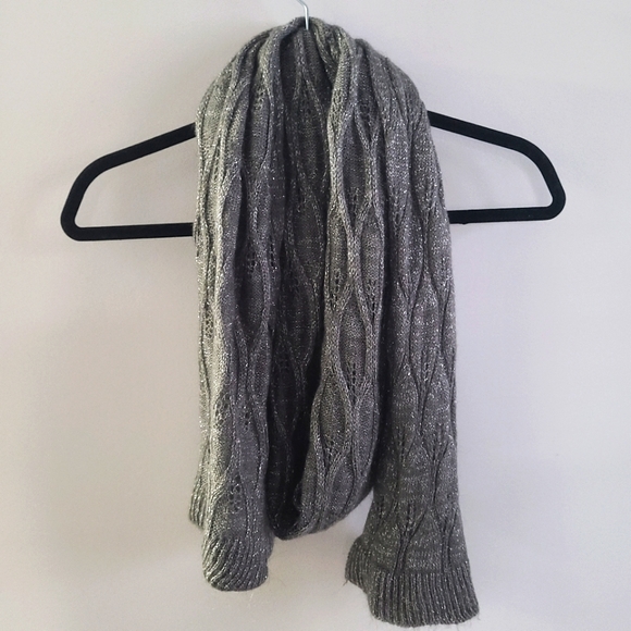 Grey Sparkly Knit Scarf - Picture 1 of 4